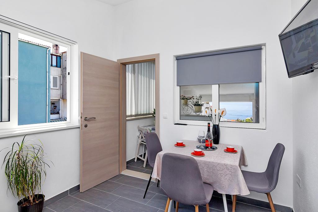 Apartmani Leona Makarska Exteriör bild