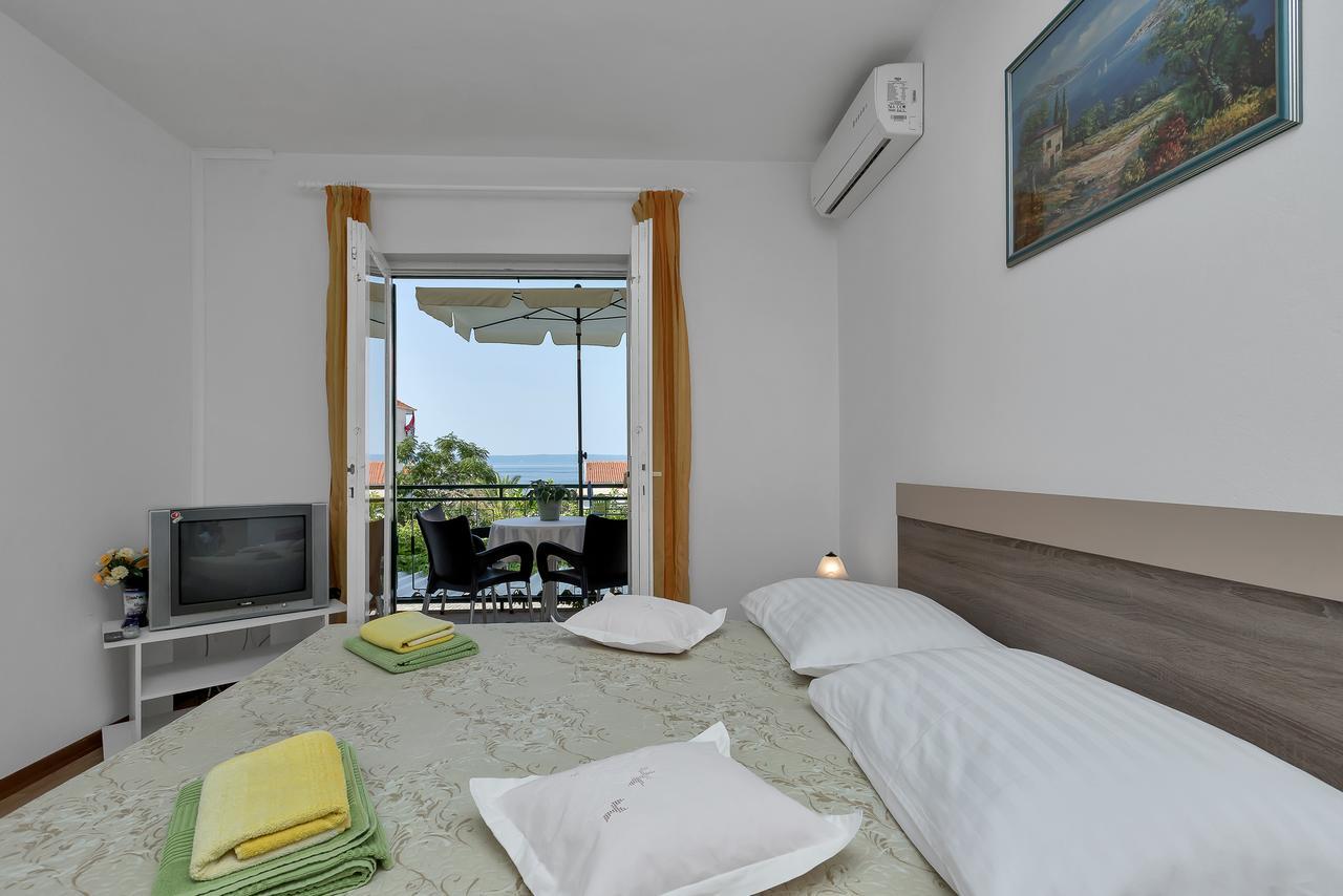 Apartmani Leona Makarska Exteriör bild