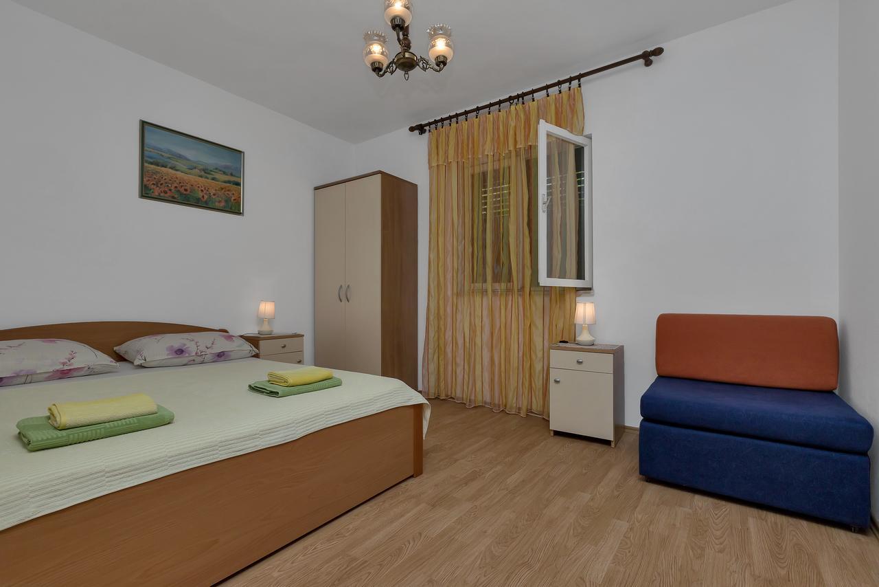 Apartmani Leona Makarska Exteriör bild